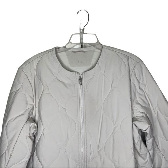 Lululemon Men’s Cream New Year Quilted Light Insulation Jacket Medium - Picture 6 of 16